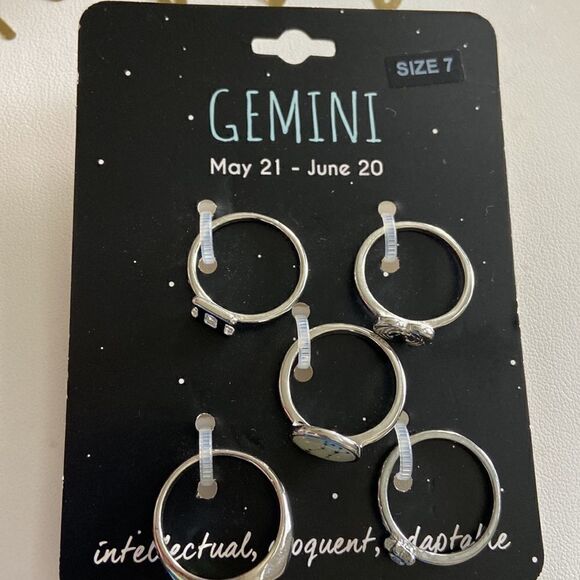 Rings Set of 5 rings  Gemini ♊️ Make up bag And 2 6x9 size Poly mailers - Picture 1 of 8